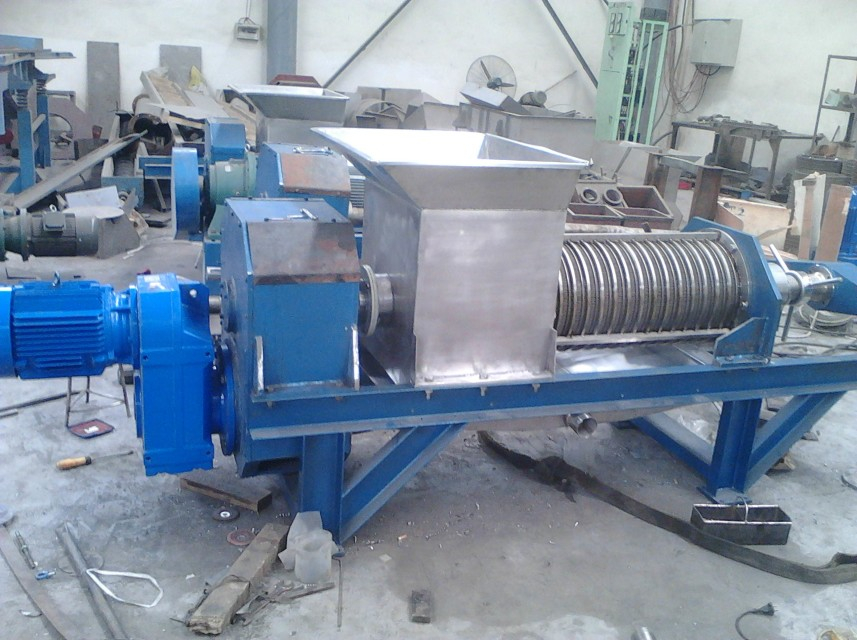 不銹鋼壓榨機(jī)